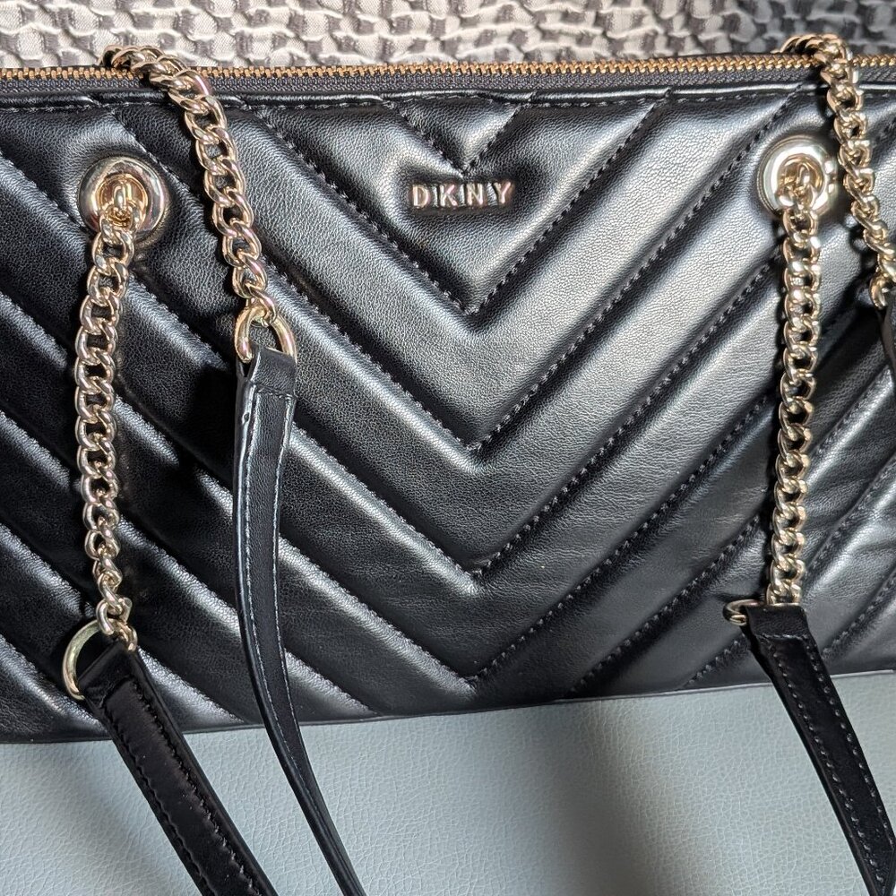 FREE w/ first approved Bundle Offer! - DKNY "Veronica" Handbag / Minibag / Purse